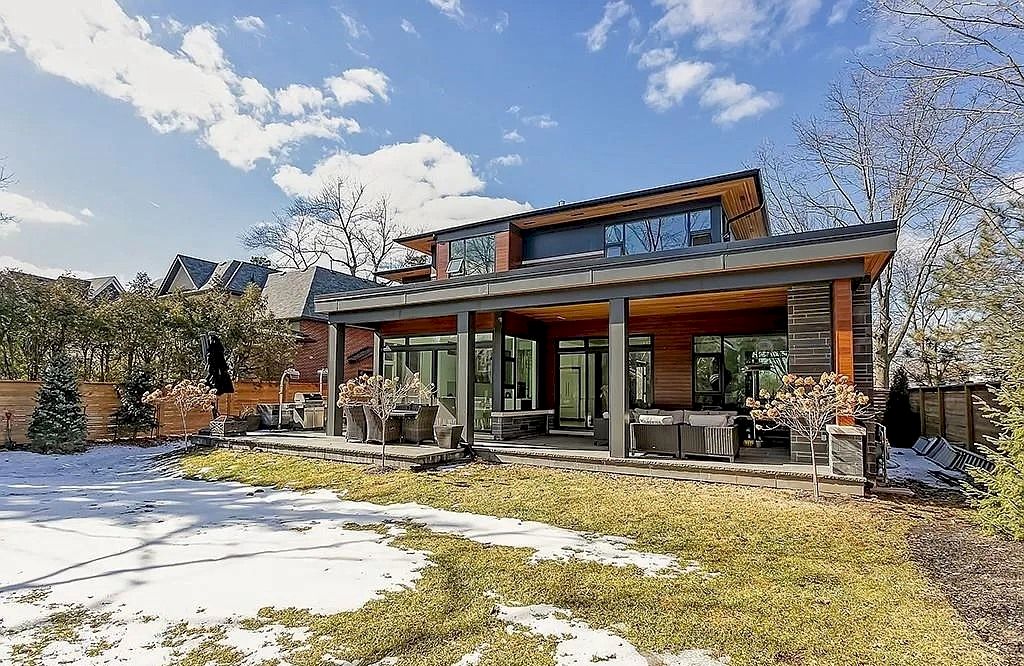 True-Beauty-of-this-C5249000-House-in-Oakville-Goes-beyond-the-Common-Eye-Inside-and-Outside-29