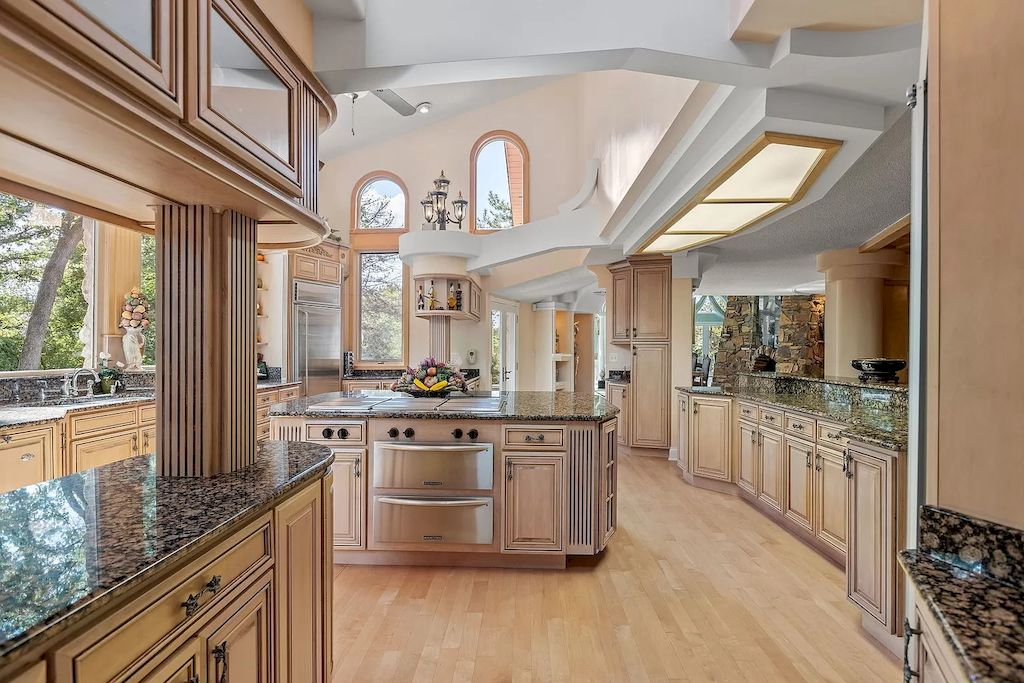 The Home in Illinois is a luxurious home with lush landscaping and one-of-a-kind craftsmanship now available for sale. This home located at 2901 31st St, Oak Brook, Illinois; offering 07 bedrooms and 07 bathrooms with 7,260 square feet of living spaces.