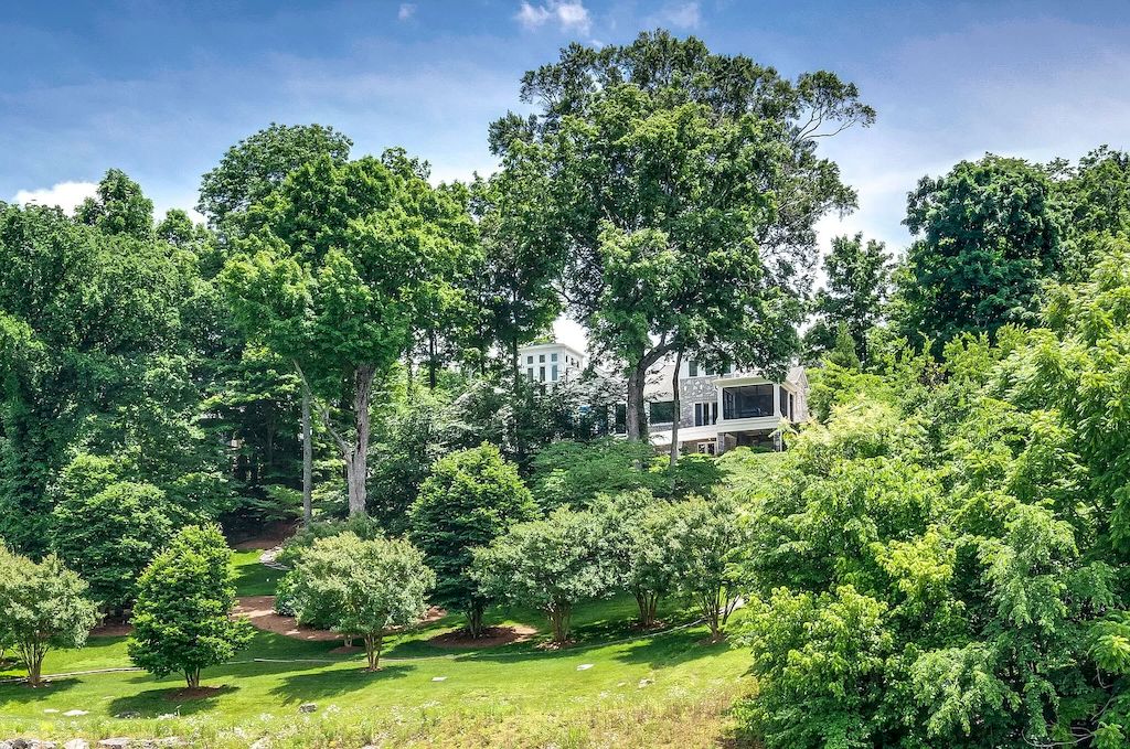 Truly-One-of-a-kind-Property-in-Tennessee-on-Market-for-4750000-22