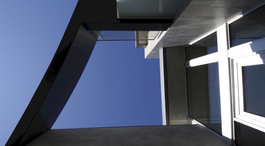 Via Majorca House For An Open Contemporary Feel by McClean Design