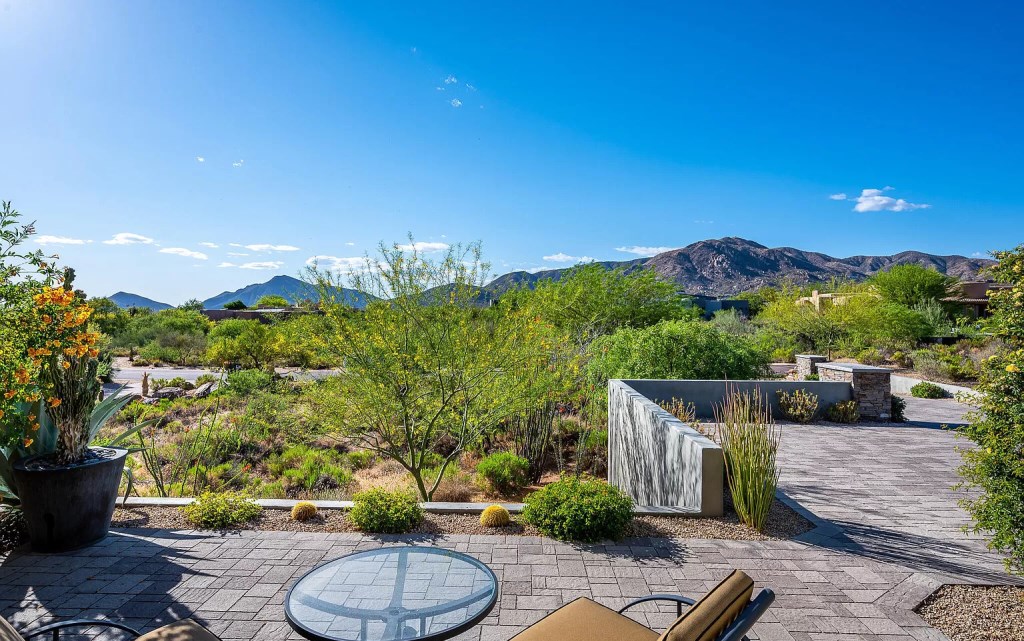 This $4,750,000 Outstanding Contemporary Home in Scottsdale offers privacy and sunset views