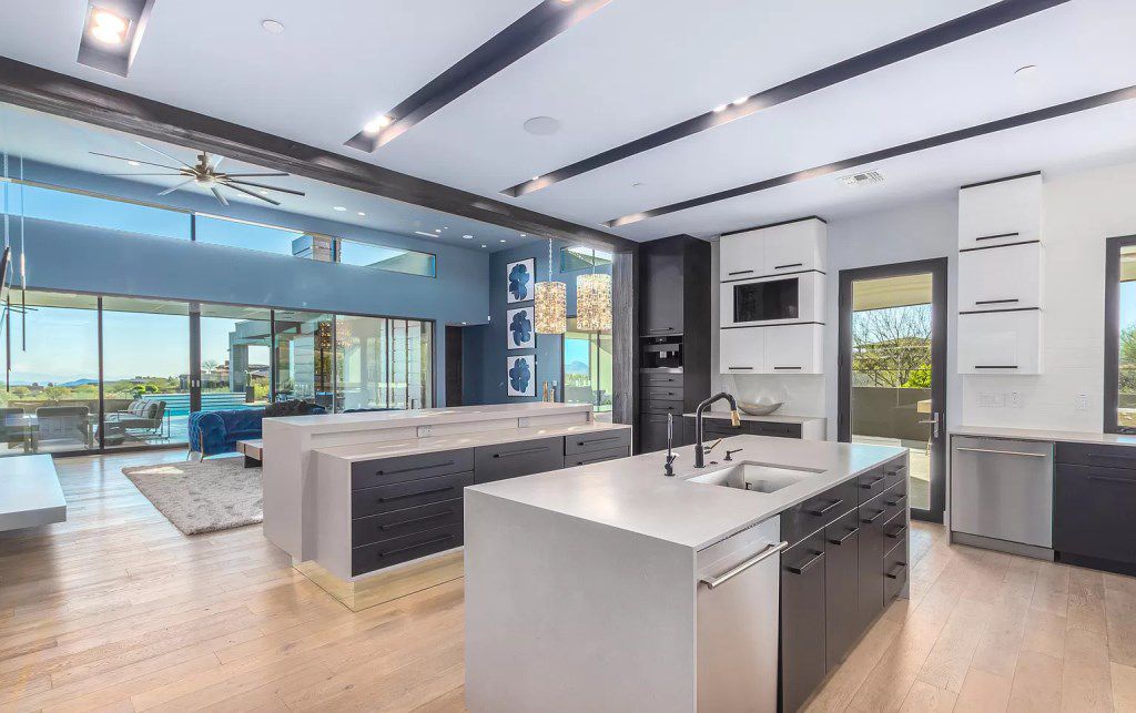 Gorgeous Contemporary Custom Home in Arizona asks for $4,250,000 by Craig Wickersham Architects