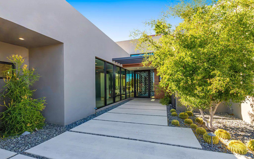 Gorgeous Contemporary Custom Home in Arizona asks for $4,250,000 by Craig Wickersham Architects