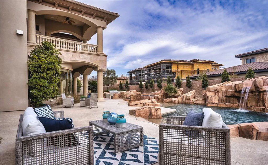 This $4,200,000 Stylish Two Story Custom Estate in Nevada has oasis style backyard
