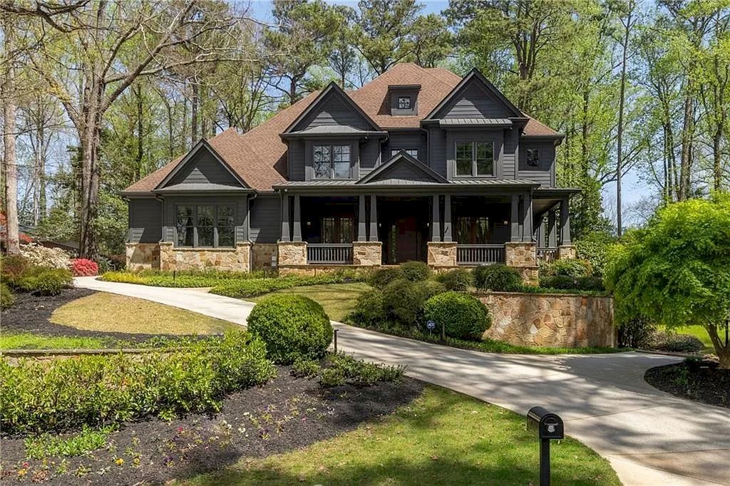 The Estate in Georgia is a luxurious home enjoying a cool and peaceful vibe with outstanding modern lines now available for sale. This home located at 3117 W Roxboro Rd NE, Atlanta, Georgia; offering 06 bedrooms and 06 bathrooms with 5,031 square feet of living spaces. 