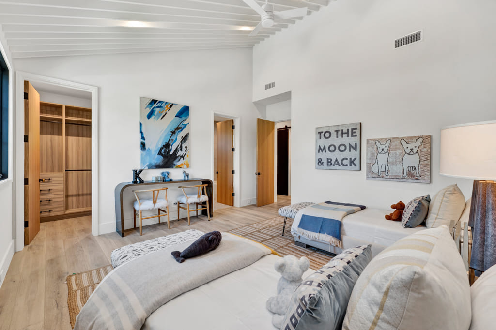 1 bedroom luxury, modern, cozy,smart home, Angeles – Updated 2023