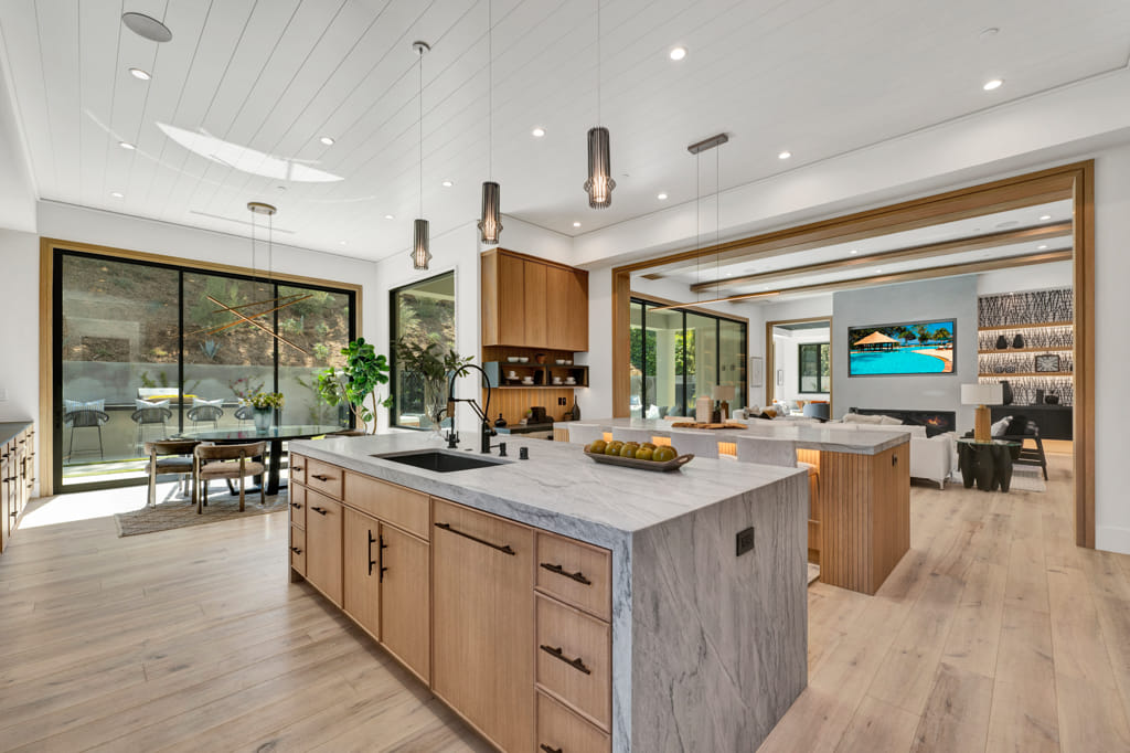 The Home in Encino is a brand new resort style estate with a large open floor plan generates an ideal flow for indoor outdoor living now available for sale. This home located at 4050 Contera Rd, Encino, Los Angeles, California;