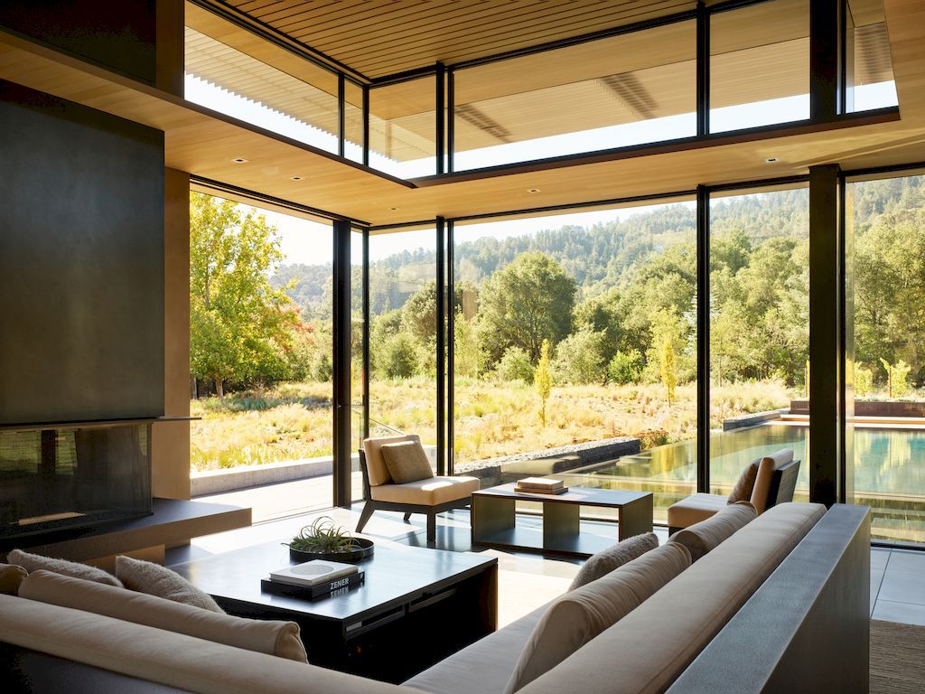 California Meadow House with Sophisticated design by Olson Kundig