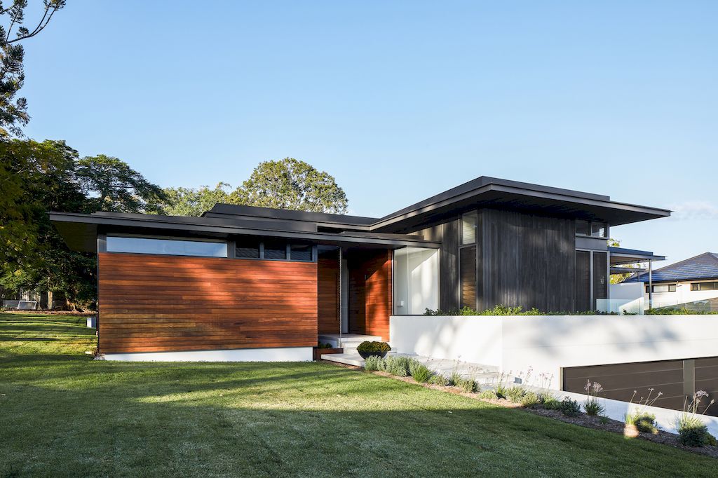 Goodtown House, Sprawling single storey home by Alexandra Buchanan