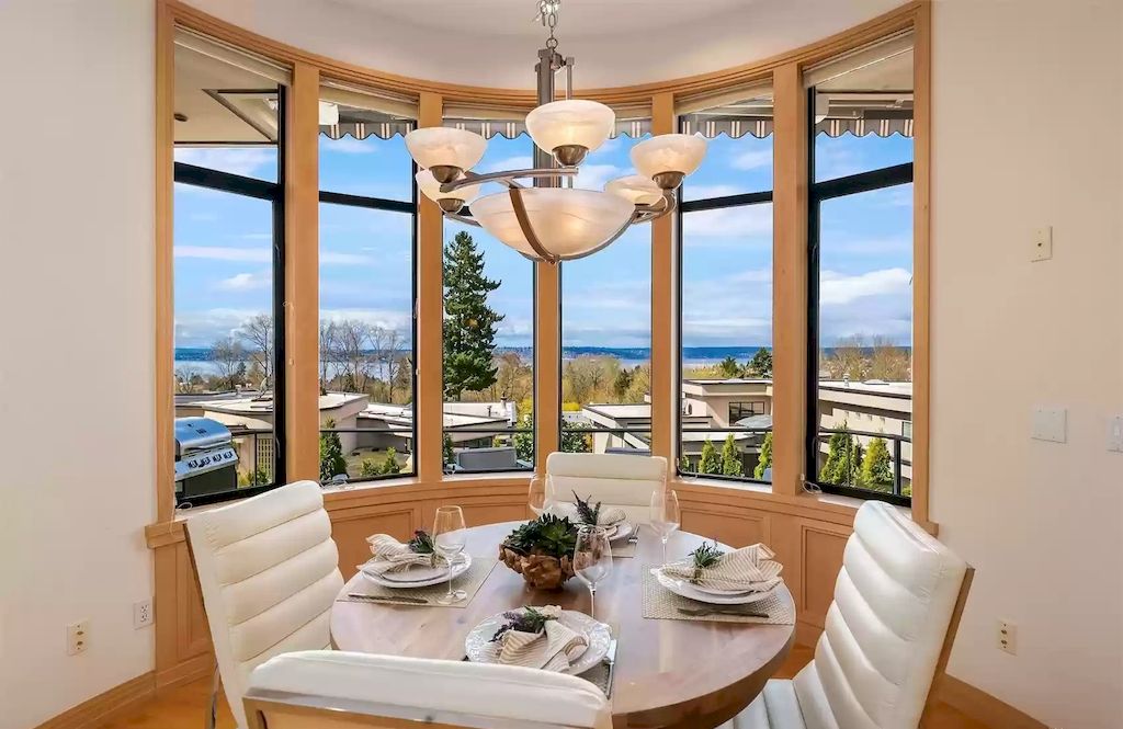 The Estate in Washington is a luxurious home with breathtaking views of mountains, lake, city lights and stunning sunsets now available for sale. This home located at 7537 115th Place NE, Kirkland, Washington; offering 04 bedrooms and 04 bathrooms with 4,750 square feet of living spaces.