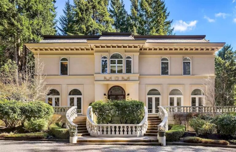 Gorgeous Italian Renaissance-inspired Architecture Featured in this $6,500,000 Timeless Luxury Estate in Washington