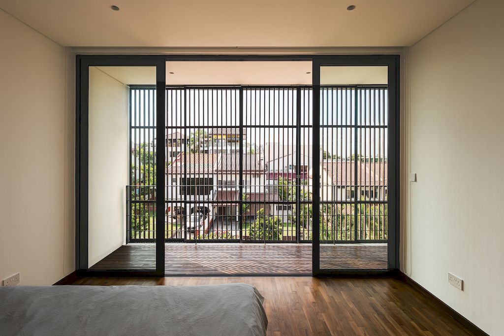 Hill Terrace House, Stunning 3-storey Home in Singapore by Atelier M+A