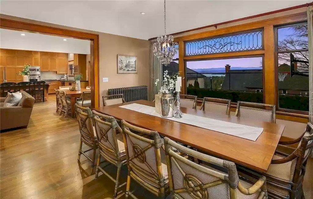 The Estate in Washington is a luxurious home built for perfect gatherings now available for sale. This home located at 1138 22nd Avenue E, Seattle, Washington; offering 06 bedrooms and 04 bathrooms with 6,300 square feet of living spaces. 