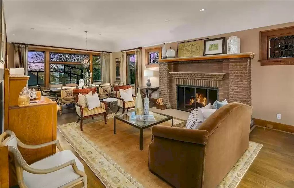 The Estate in Washington is a luxurious home built for perfect gatherings now available for sale. This home located at 1138 22nd Avenue E, Seattle, Washington; offering 06 bedrooms and 04 bathrooms with 6,300 square feet of living spaces. 