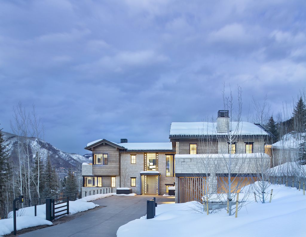 Mountain Retreat, Lodge-style Home by Rowland + Broughton Architecture