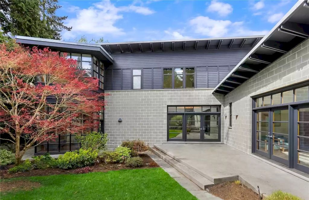 Sculpted-and-Honed-to-Bring-a-Fresh-Air-for-a-Purposeful-Living-in-Washington-this-Estate-Listed-at-6250000-30