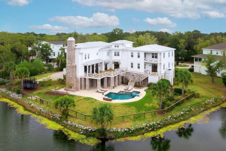 Spectacular Waterfront Home with Sophisticated Details in South Carolina Hits Market for $3,695,000