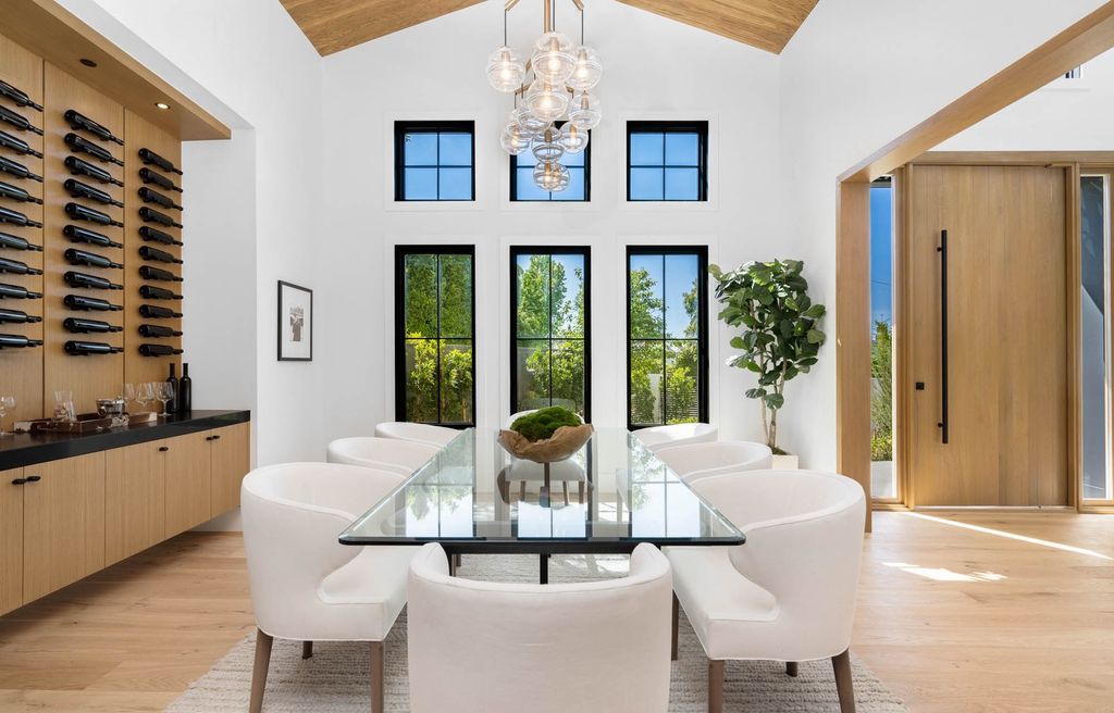 The Home in Encino is a brand new contemporary residence features an expansive open floor plan, with high ceilings and an elegant entrance now available for sale. This home located at 17600 Tarzana St, Encino, California