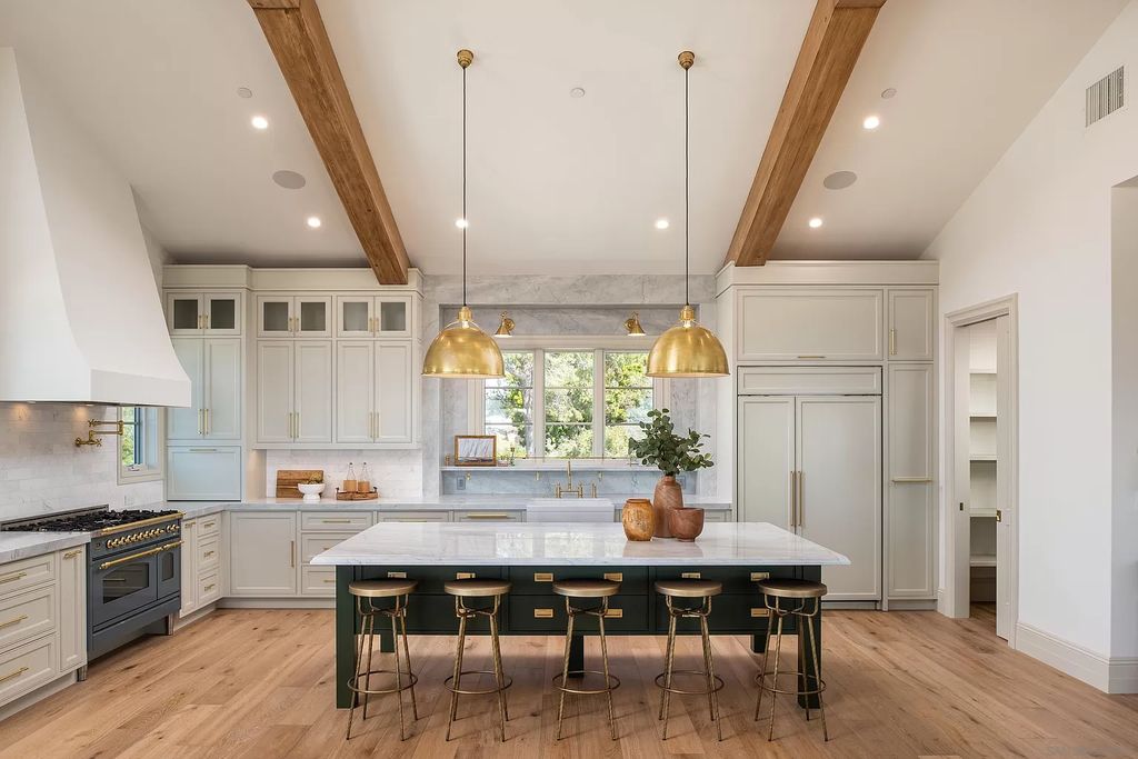 The Home in San Diego is a stunning brand new construction was meticulously designed by Golba Architecture and built by Redline Custom Contracting now available for sale. This home located at 5157 Gordon Ln, San Diego, California