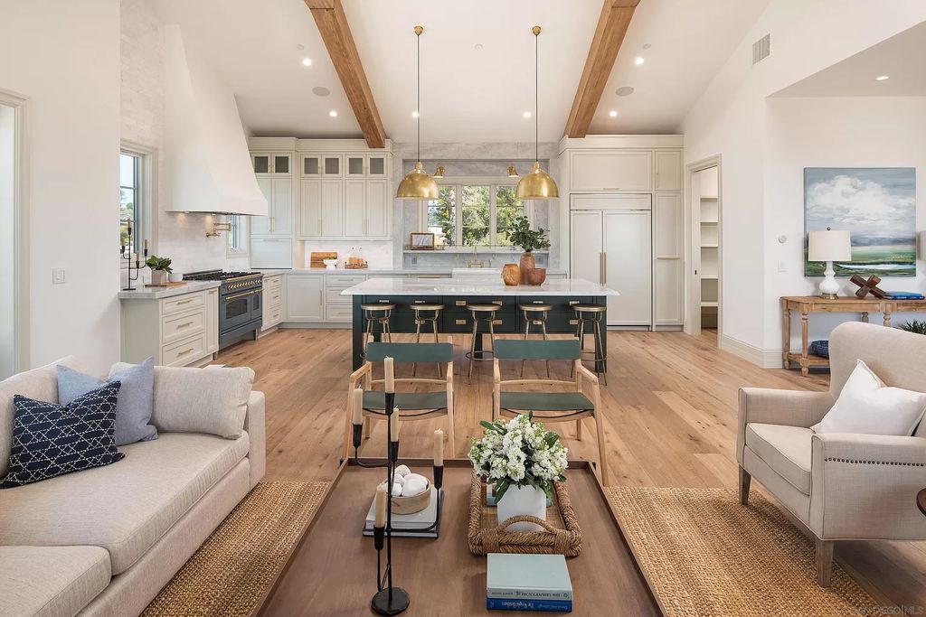 Stunning-Brand-New-Construction-Home-in-San-Diego-was-Meticulously-Designed-Comes-to-The-Market-at-5775000-7