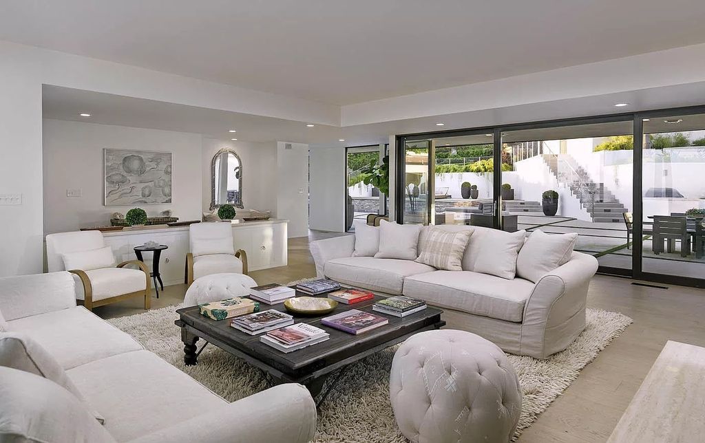 The Home in Santa Barbara is a newly renovated single level residence offer incredible entertainment areas now available for sale. This house located at 1010 Cima Linda Ln, Santa Barbara, California
