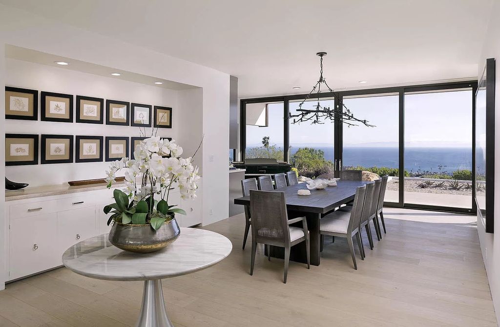 The Home in Santa Barbara is a newly renovated single level residence offer incredible entertainment areas now available for sale. This house located at 1010 Cima Linda Ln, Santa Barbara, California