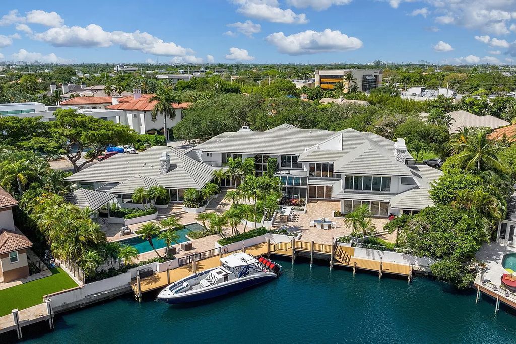 The Home in Boca Raton is a contemporary masterpiece cast in elegance, artful accents, and resort style sophistication now available for sale. This home located at 4400 Sanctuary Ln, Boca Raton, Florida
