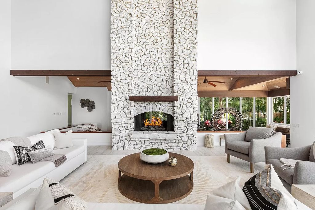 The Home in Boca Raton is a contemporary masterpiece cast in elegance, artful accents, and resort style sophistication now available for sale. This home located at 4400 Sanctuary Ln, Boca Raton, Florida