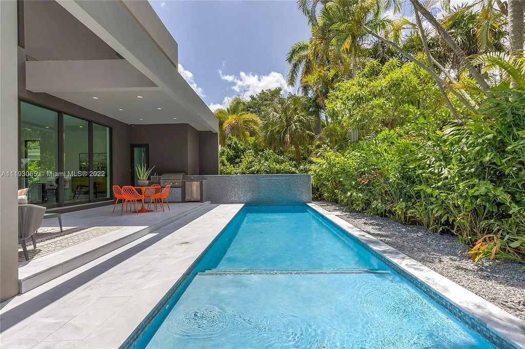 This-5195000-Brand-New-Construction-Home-in-Miami-was-Built-with-Top-of-The-Line-Finishes-12