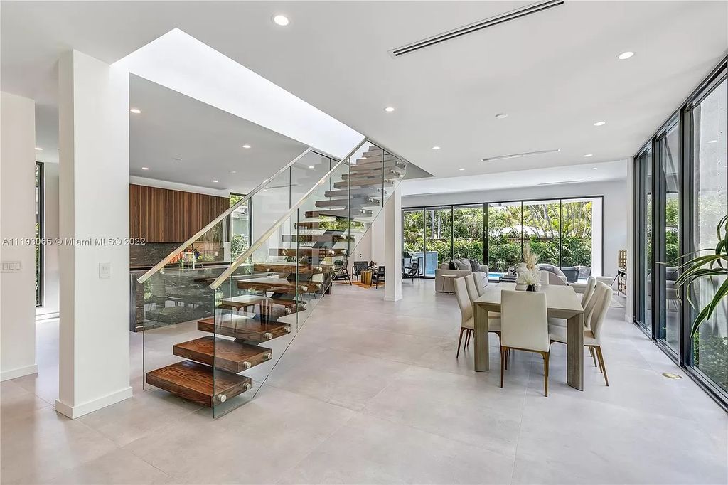 This-5195000-Brand-New-Construction-Home-in-Miami-was-Built-with-Top-of-The-Line-Finishes-16