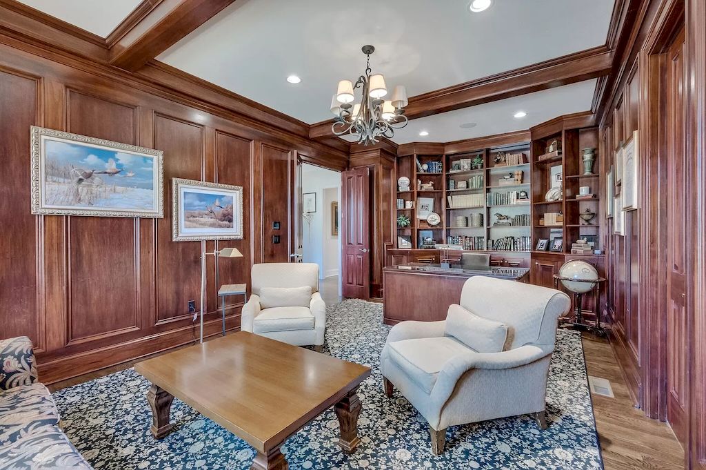 The Home in Tennessee is a luxurious home offering a resort style environment now available for sale. This home located at 6028 Hillsboro Pike, Nashville, Tennessee; offering 07 bedrooms and 09 bathrooms with 10,352 square feet of living spaces.