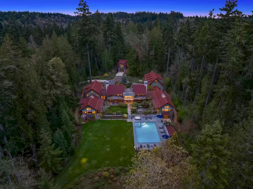 The Estate in Washington is a luxurious home with superlative architectural achievement now available for sale. This home located at 9343 NE Yama Ridge Ln, Bainbridge Island, Washington; offering 05 bedrooms and 08 bathrooms with 8,241 square feet of living spaces. 