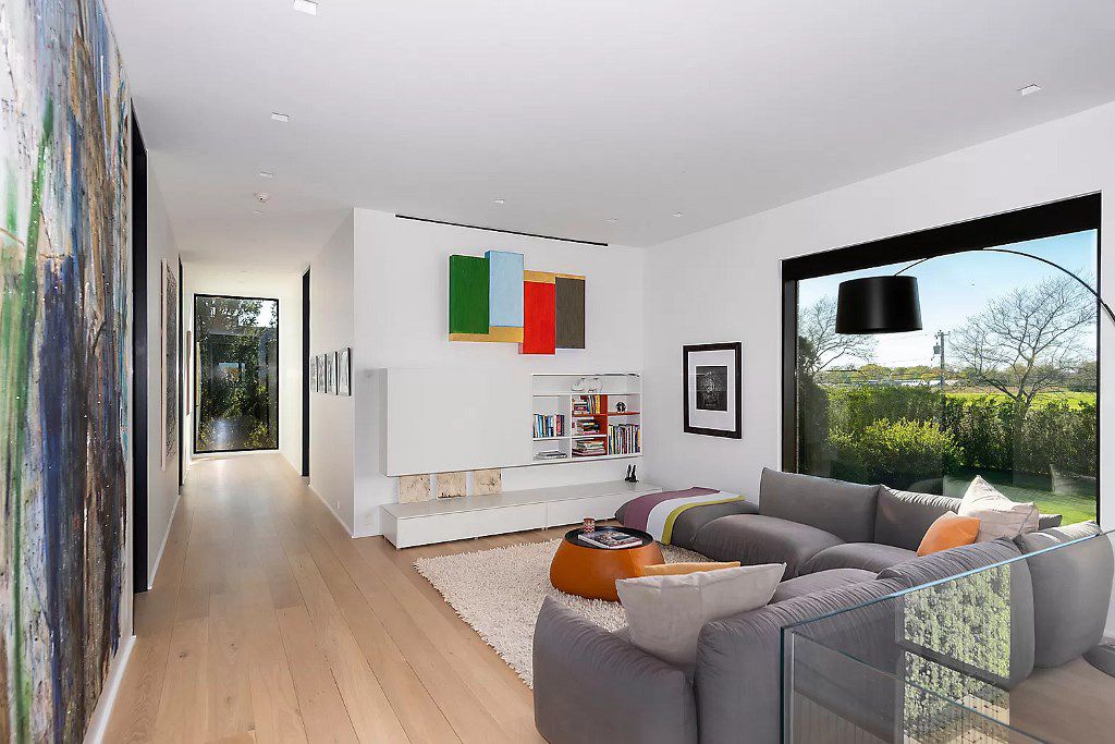 Chic Custom Built Residence in New York asks for $17,995,000 by Francis D'haene