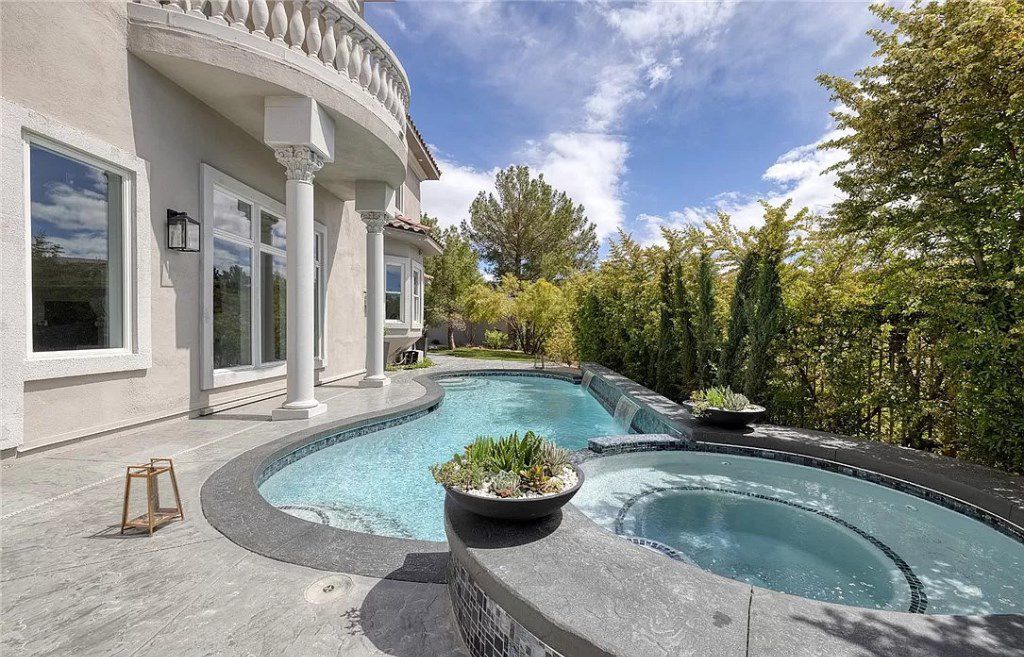 Gorgeous Estate in Nevada was fully refreshed from top to bottom asking for $5,350,000