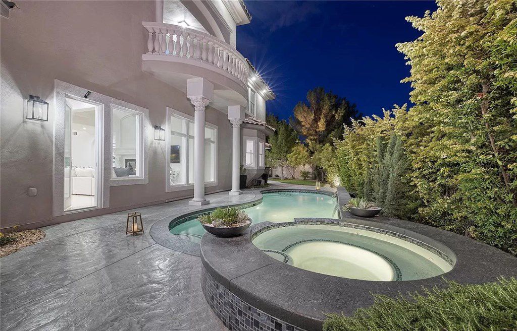 Gorgeous Estate in Nevada was fully refreshed from top to bottom asking for $5,350,000