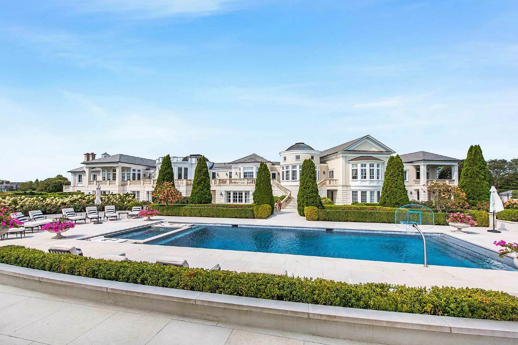 Ample Residence in New York sells for $72,000,000 designed by renowned Barnes Coy Architects