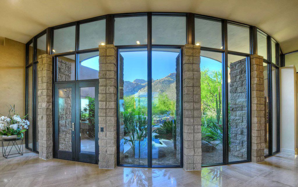 Stunning and sophisticated contemporary Estate in Arizona asks for $3,595,000