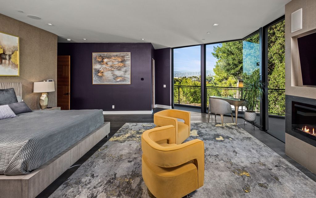 The Home in Los Angeles is an architectural jewel designed by Alon Zakoot overlooking the mountain vistas and spectacular city views now available for sale. This home located at 3712 Broadlawn Dr, Los Angeles, California