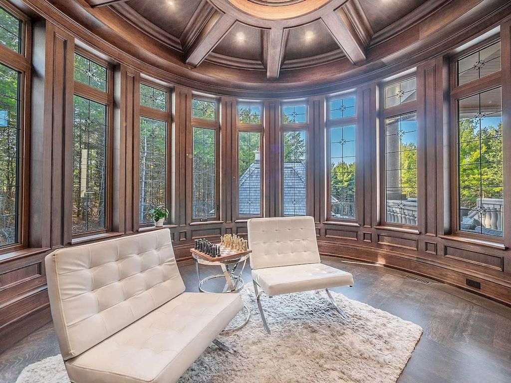 The Mansion in Ontario is an masterpiece provides the privacy and serenity you've been looking for, now available for sale. This home located at 16 Scotch Valley Dr, King, ON L7B 1L9, Canada