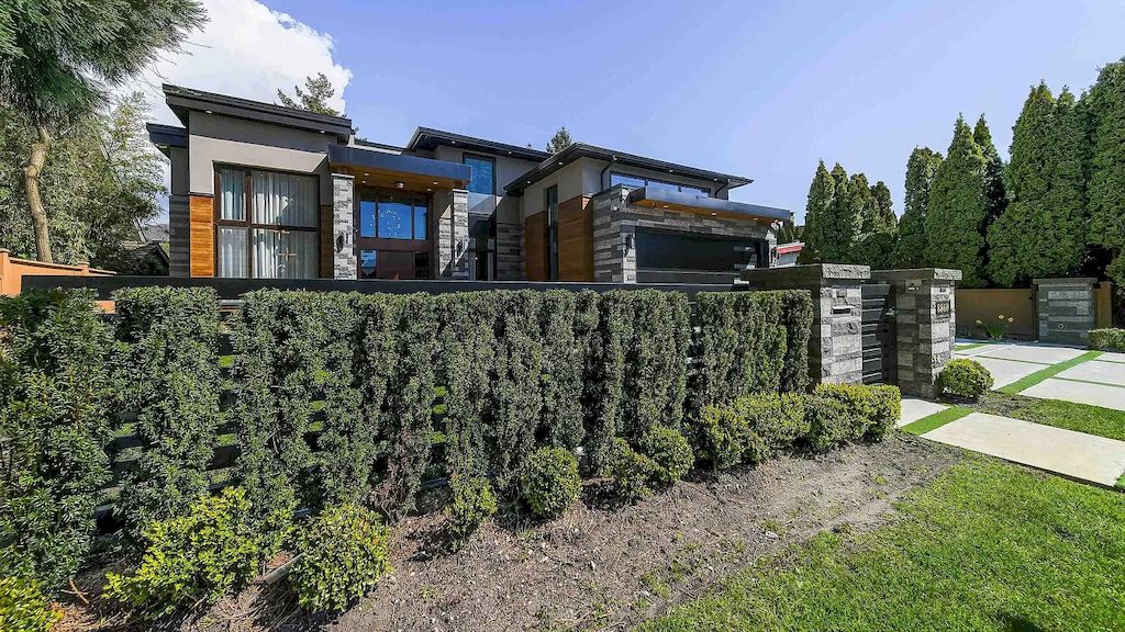 The House in Richmond is constructed of the finest materials incorporated into a modern design now available for sale. This home located at 8860 Carmichael St, Richmond, BC V6Y 2W4, Canada