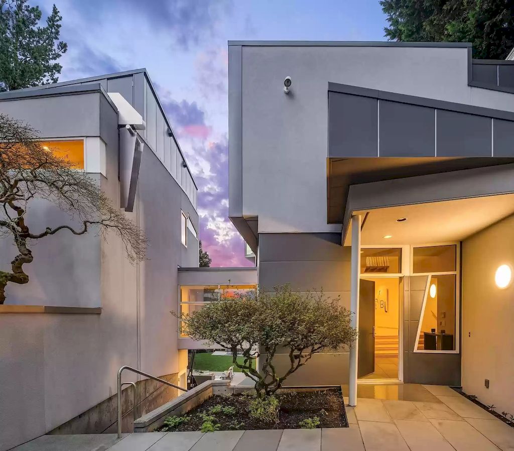 Entirely-Dream-Residence-with-Extraordinary-Architecture-in-Washington-Hits-Market-for-21500000-1