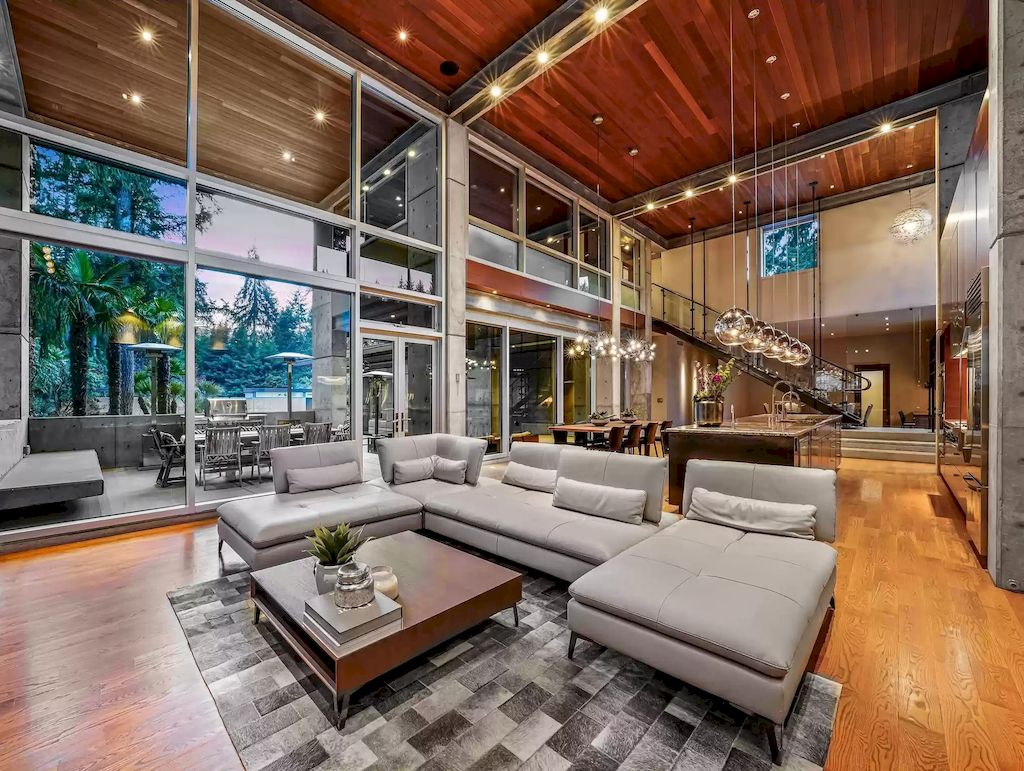 The Estate in Washington is a luxurious home with glass walls to bring nature inside now available for sale. This home located at 7917 219th Avenue NE, Redmond, Washington; offering 03 bedrooms and 07 bathrooms with 4,690 square feet of living spaces.