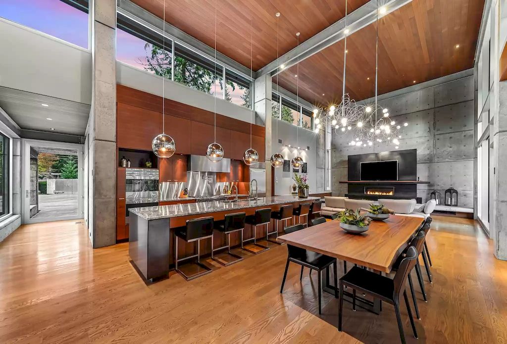 The Estate in Washington is a luxurious home with glass walls to bring nature inside now available for sale. This home located at 7917 219th Avenue NE, Redmond, Washington; offering 03 bedrooms and 07 bathrooms with 4,690 square feet of living spaces.