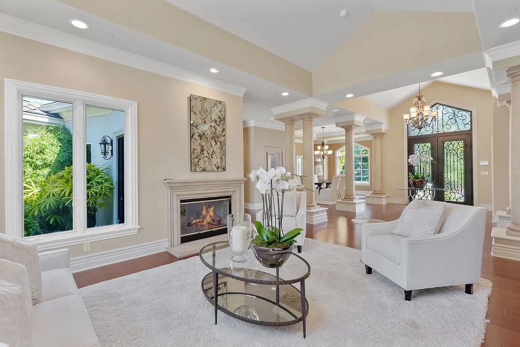 The Estate in Saratoga is perfect for the California lifestyle nestled in one of the most highly sought out neighborhoods in Saratoga now available for sale. This home located at 18929 Monte Vista Dr, Saratoga, California