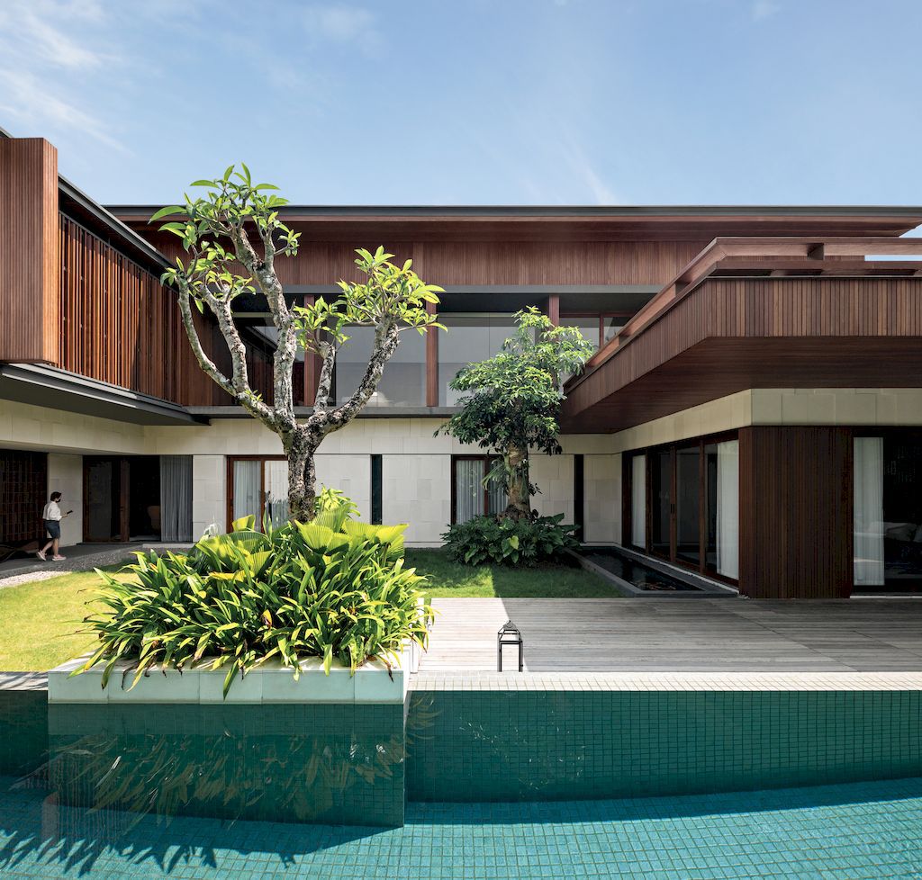 Grey Palace house, Beautiful brand new home in Indonesia by Axial Studio