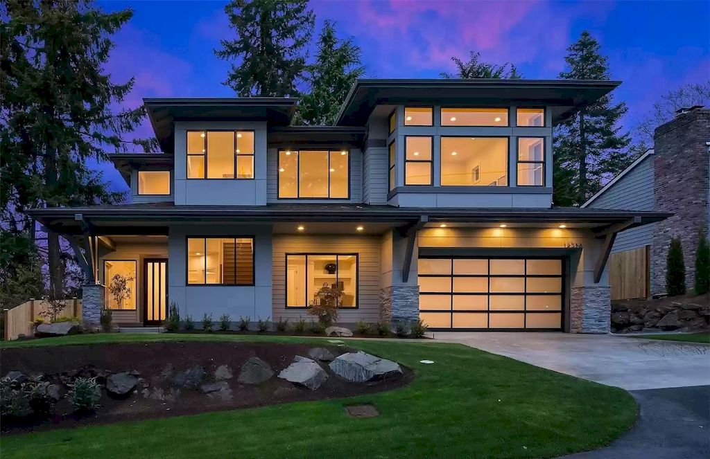 The Estate in Washington is a luxurious home presenting distinct transitional design now available for sale. This home located at 12518 SE 61st St, Bellevue, Washington; offering 05 bedrooms and 05 bathrooms with 4,016 square feet of living spaces.