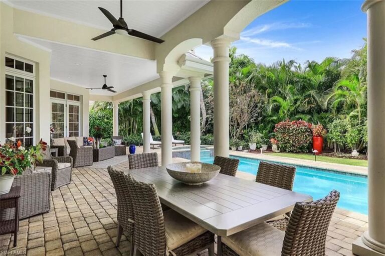 8.6M Home in the quintessential Naples neighborhood of Coquina Sands