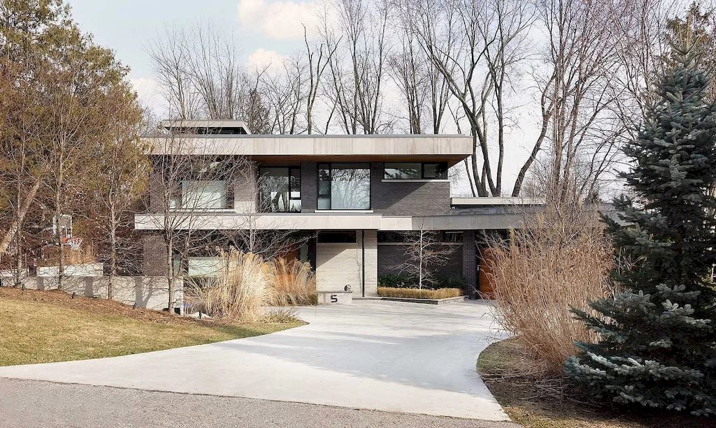 The Estate in Toronto offers exquisite design and every convenience you can imagine, now available for sale. This home located at 5 Pheasant Ln, Toronto, ON M9A 1T1, Canada