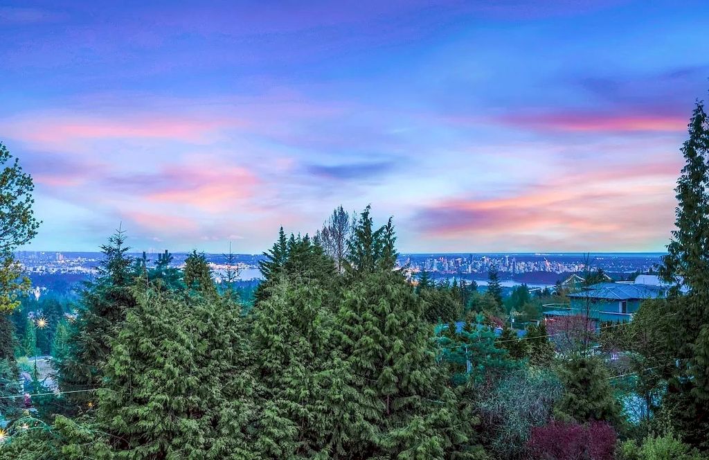 The Home in West Vancouver has view of panoramic city, harbor, & mountain, sunny south back yard, now available for sale. This home located at 649 Andover Pl, West Vancouver, BC V7S 1Y6, Canada