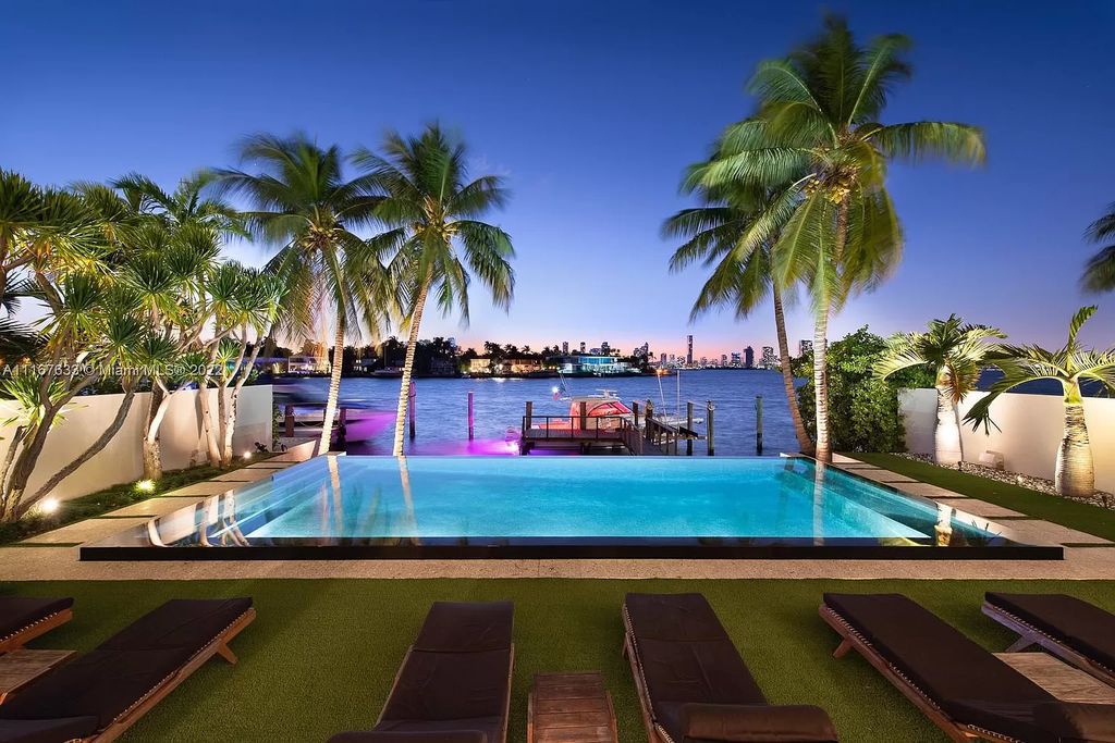 The Miami Beach Home is a stunning tropical modern estate with wide open west bay views now available for rent. This house located at 610 W Dilido Dr, Miami Beach, Florida